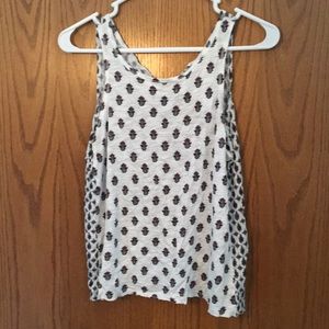 Twist open back tank